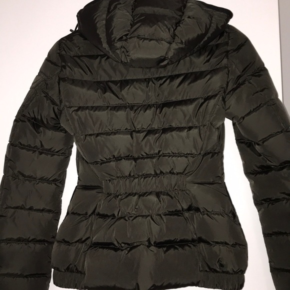 MONCLER Down Jacket - Picture 4 of 8